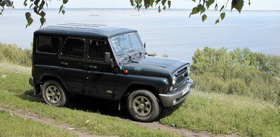 UAZ Hunter