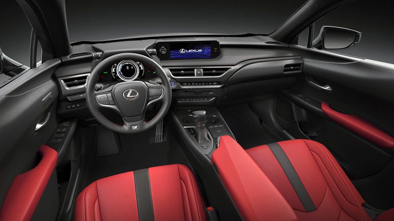 Интерьер Lexus UX
