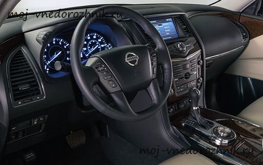 Фото салона Nissan Armada 2018