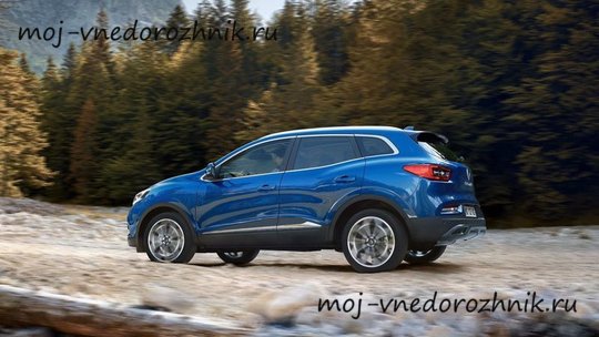 Renault Kadjar 2018 вид сбоку