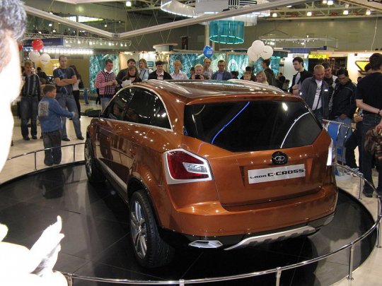 Lada C-Cross фото 12