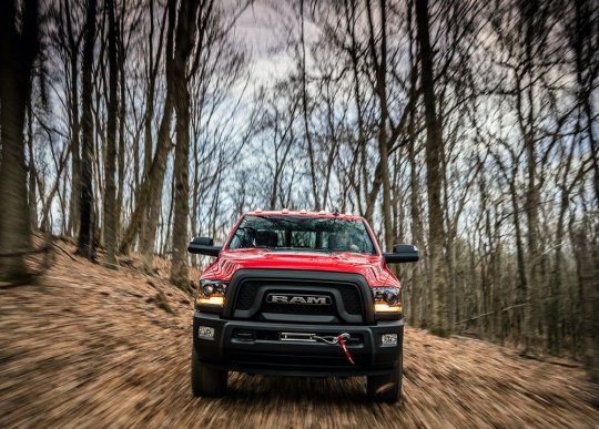 Dodge Ram Power Wagon 2017 фото