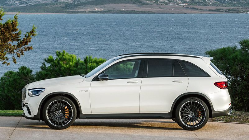 Mercedes-AMG GLC 63 S вид сбоку