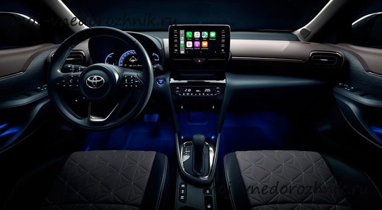 Салон Toyota Yaris Cross