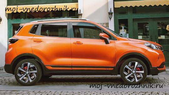 Changan CS15 2019 вид сбоку