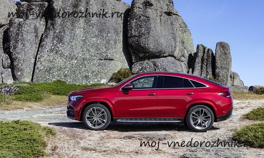 Mercedes GLE Coupe вид сбоку