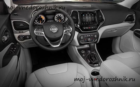 Салон нового Jeep Cherokee 2018