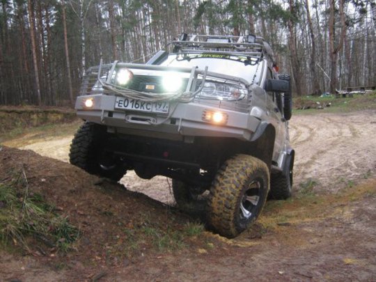 Фото тюнинга пикапа UAZ Patriot