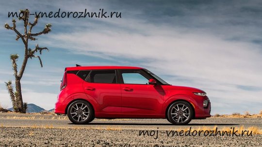 Kia Soul GT-Line 2019 вид сбоку