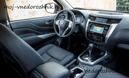 Фото салона Nissan NP300 Navara