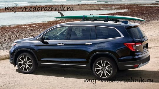 Honda Pilot 2018 вид сбоку