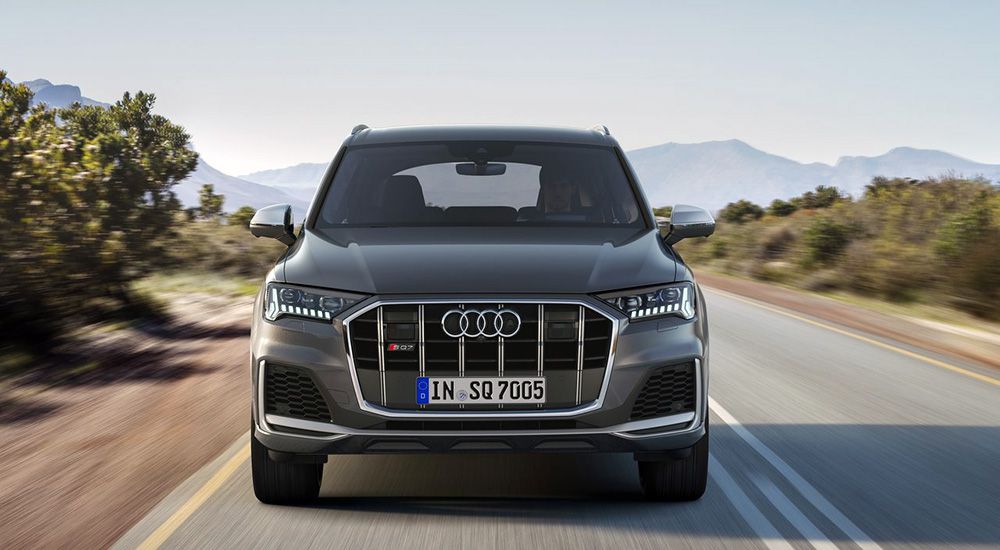 Audi SQ7 2019 вид спереди