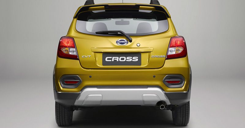 Datsun Cross 2018 вид сзади