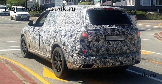 BMW X7 фото