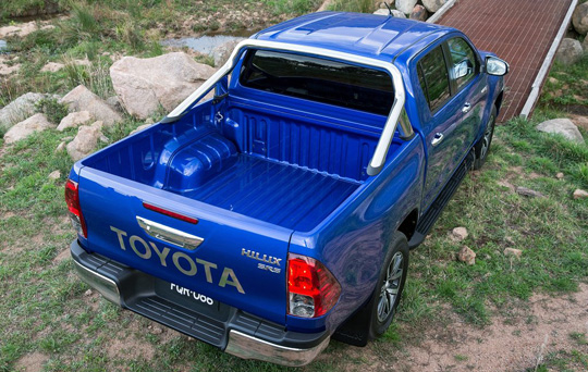 Toyota Hilux 2016 фото