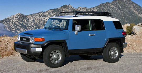 Toyota FJ Cruiser купить