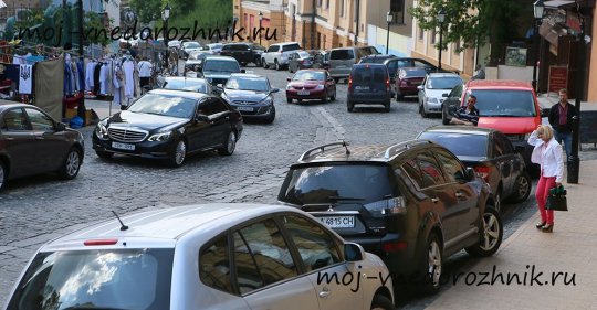 Как правильно парковаться задом