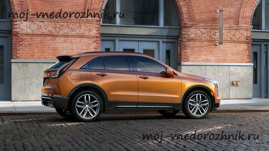 Cadillac XT4 2018-2019 вид сбоку