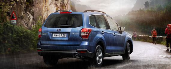 Японский внедорожник Subaru Forester 2013