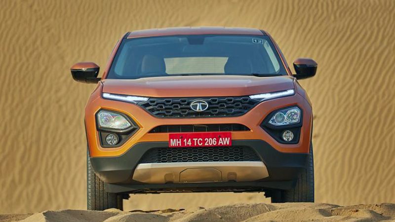 Tata Harrier вид спереди