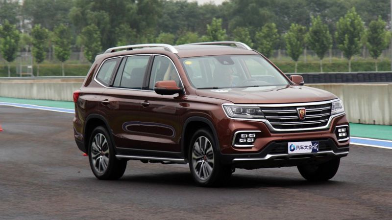 Китайский внедорожник Roewe RX8