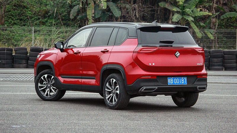 Новый китайский кроссовер Baojun RS-5