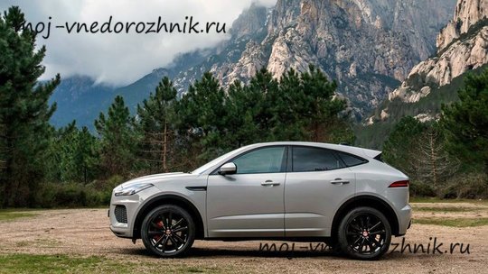 Jaguar E-Pace 2018 вид сбоку