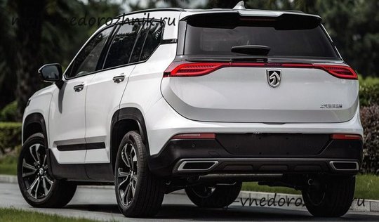 Новый китайский кроссовер Baojun