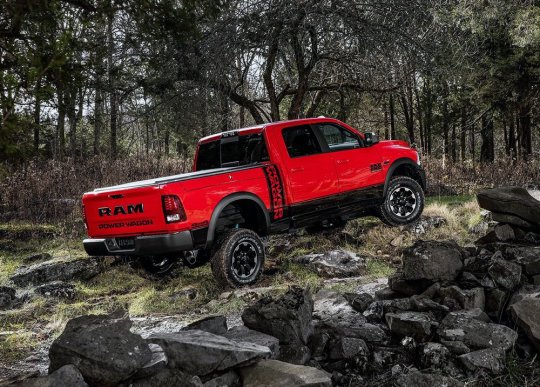 Dodge Ram Power Wagon 2017 фото