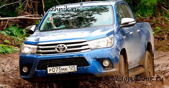 Toyota Hilux фото