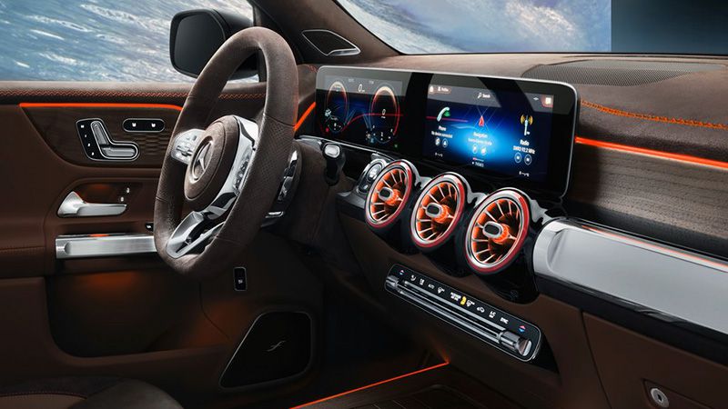 Салон Mercedes GLB Concept 2019